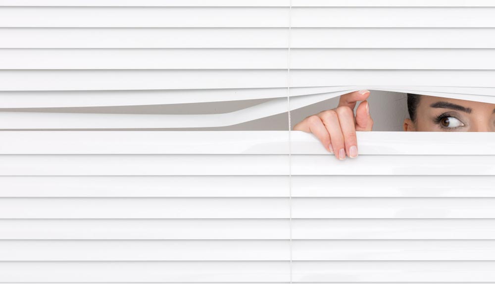 别作“没有正事儿的女人！”